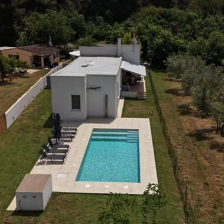 וילה Casa Pepe *